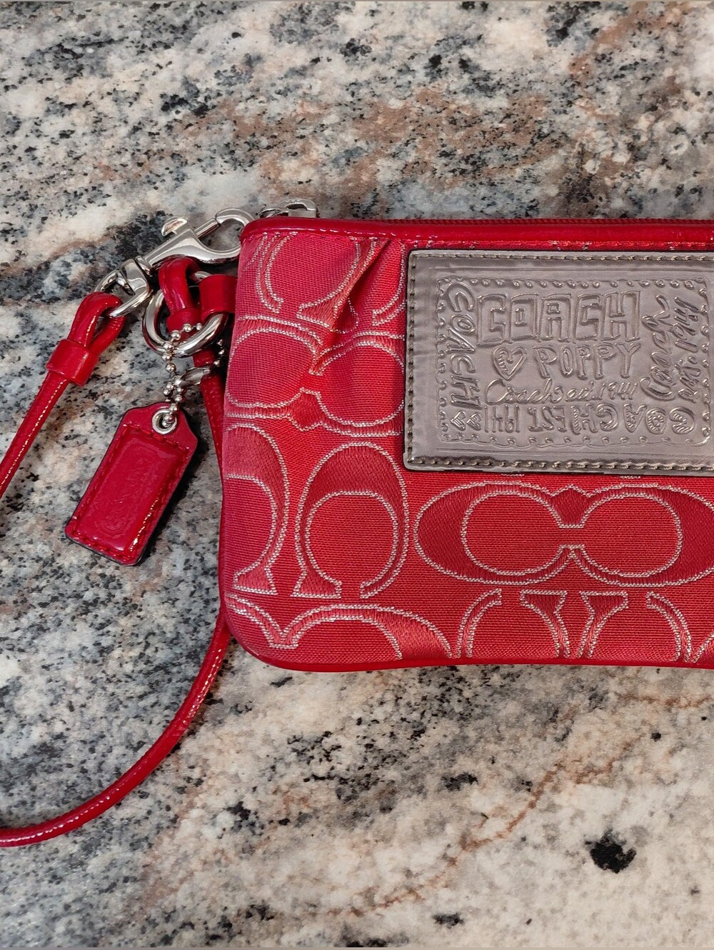Coach Poppy Wristlet.ECU NO CALLOUTS - Picture 2 of 10